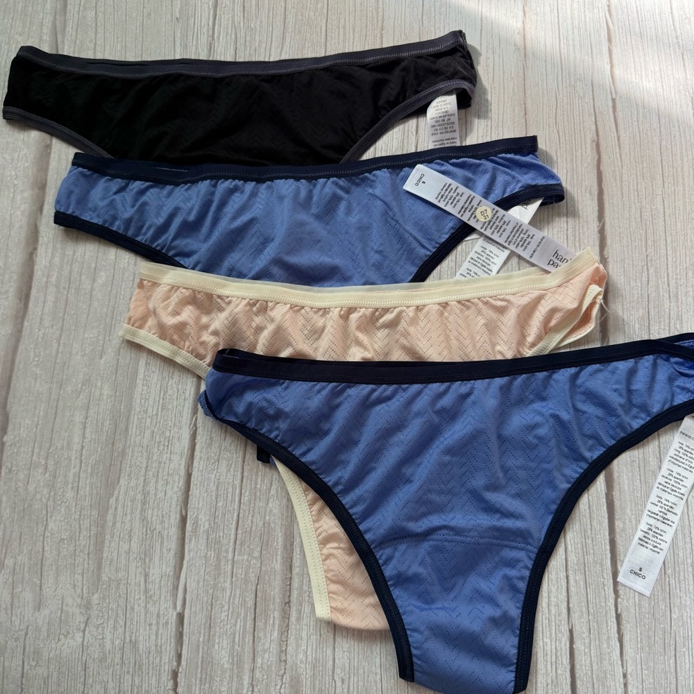 MoveCalm™ Assorted Natural Rise Thongs Hanky Panky